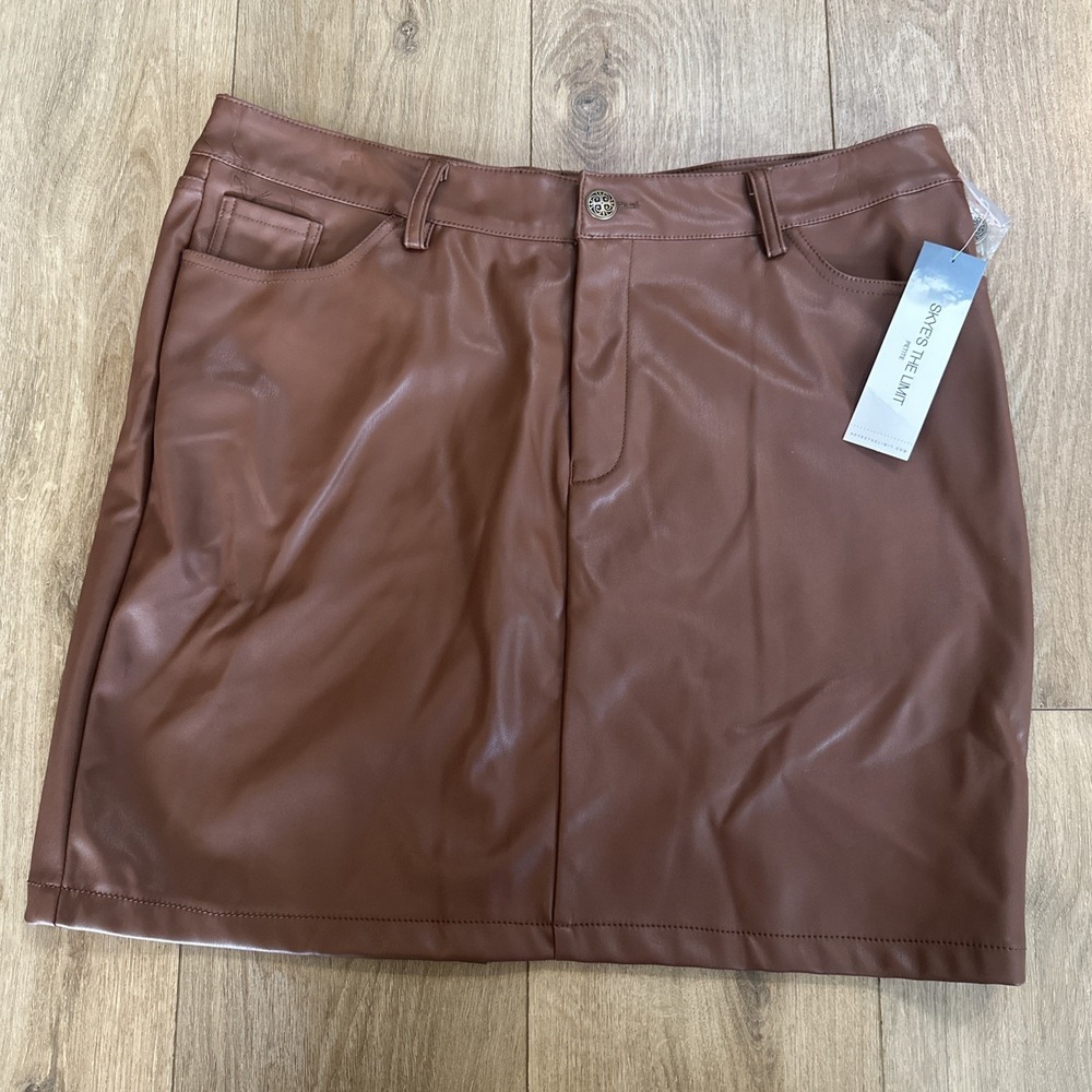 Skye's The Limit‎ Cognac Faux Leather Mini Skirt 16P Wonderfall Brown Petite NWT